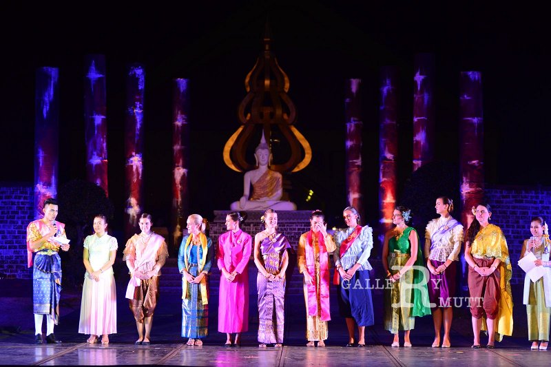 20151125-Loy Kratong_33.JPG